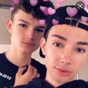 Meet your Posher, Alexandra